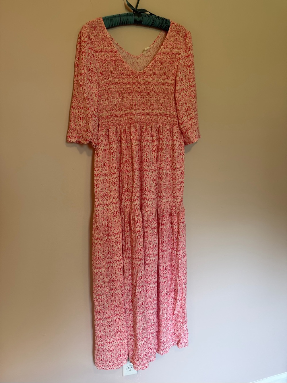 Caslon Pink Patterned Maxi Dress with V-Neck